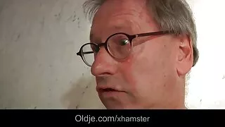 GF ile Sevgililer Günü seks hotcamgirls sitesinde buluşuyor. arap lez porno içinde